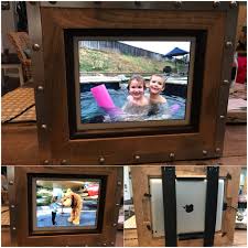 Diy Digital Picture Frame From Old Ipad Digital Picture Frame Digital Frame Diy Picture Frames