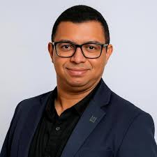 De office boy a CEO: a trajetória inspiradora de Carlos Eduardo Mendonça na  contabilidade sergipana