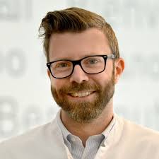 Michael Balzer's Instagram, Twitter & Facebook