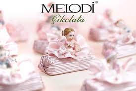 pin na doske bebek cikolatalari