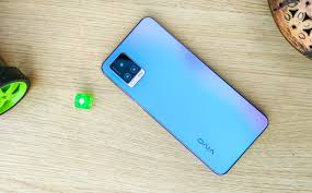 Vivo V20 Review with Pros and Cons ...