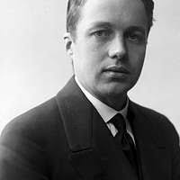 Talks with Chief Executive. Washington, D.C., Feb. 7. Ray Atherton, United  States Minister to Bulgaria, was one of President Roosevelt's callers at  the White House this morning