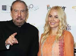 U sifatida tanlangan playboys playmate 1988 yil aprel oyi uchun. Eloise Broady Wiki Biography Age Family John Paul Dejoria Wife