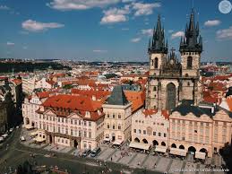 Temos muitos excelentes hotéis em praga, república tcheca. Praga Na Republica Tcheca Foi Um Dos Locais Indicado Por Luisa Para Esse Tipo De Viagem Purepeople