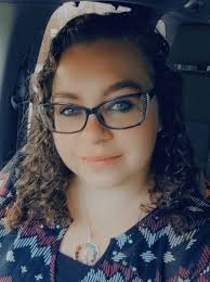 Keri Painter's Instagram, Twitter & Facebook