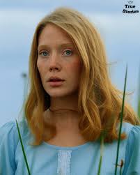 Sissy Spacek once got rejected from a New York modeling agency because she  was “too small, too plain, too Texas.” Two years later, she was covered in  pig's blood and became the