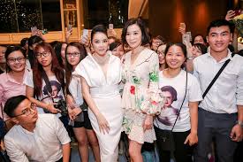 This is charmaine sheh's official fanpage in vietnam which is only liked by her. Xa Thi Máº¡n Gáº·p Sá»± Cá»' Ly Nha Ká»³ Ä'a Nhanh Chong Giáº£i Vay