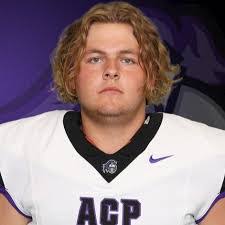 Noah Montoya's Instagram, Twitter & Facebook