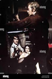 Mark Harmon, Karl Malden, Angela Cartwright, Michael Caine Nach einer  Explosion sind die Schatzsucher im Rumpf der Poseidon eingesperrt. ***  Local Caption *** 1978, Beyond The Poseidon Adventure, Jagd Auf Die Poseidon