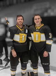 See what kelly taylor (kelly_taylor) has discovered on pinterest, the world's biggest collection of ideas. Kelly Bent Benter14 Twitter