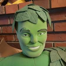 Ashley Teller's Instagram, Twitter & Facebook