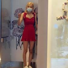 Today it includes a number of different formats. Blackpink Rose And Jennie Were Spotted Hanging Out With Bella Poarch In Los Angeles Kbizoom
