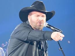 It was brooks who brought the scale, energy, excitement, and pageantry of a major rock concert to the world of country, and tons of nashville superstars have been following his example ever since. Garth Brooks Hints At Bringing Stadium Tour To Nashville S Nissan Stadium The Country Daily