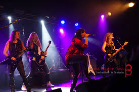 Konzert sophia in ffm/das bett. Fotostrecke Glowing Ember Festival 2019 In Das Bett Frankfurt Mit Revolution Eve Soon Lawmanner Soulution Und Acacia Revolution Festival Frankfurt