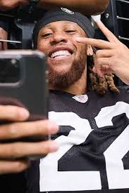 Eric Stokes mic’d up during mock game: ‘Let’s have fun today!'