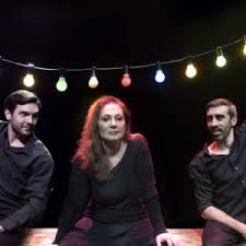 Ήθελα να αποφεύγω με κάθε τρόπο να συνδέομαι με το όνομα της μητέρας μου. Giwrgos Papagewrgioy Culturenow Gr