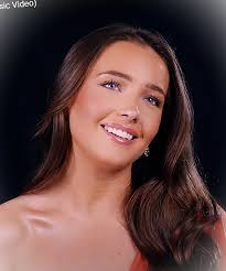 Robbie Dunbar Are there any May 1st tickets left, in case someone asks me?  Thanks my friend!