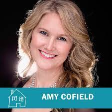 Lynn Cofield's Instagram, Twitter & Facebook