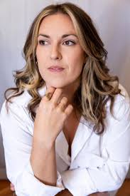 Sasha Duncan's Instagram, Twitter & Facebook