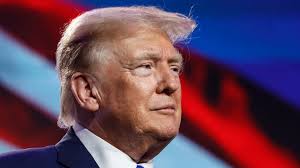 Trump anuncia arancel del 25% para automóviles extranjeros