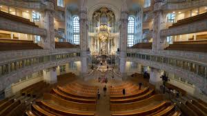 Die frauenkirche dresden überwältigt sie mit einer atemberaubenden architektur aus sandstein. Superbauten 3 3 Die Dresdner Frauenkirche Zdfmediathek