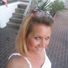 Leslie Barr (@leslieb1021)