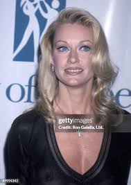 546 Lynn Hope Stock Photos, High-Res Pictures, and Images