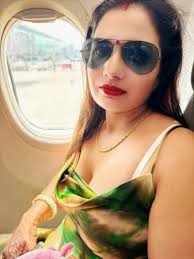 Happiness is “”” Feeling lucky to have you in my life””” 🥰😘 . #instagood  #instagram #me #flight #trending #viral #instamood #instafashion #fashion  #beautiful #photo #photography #picoftheday #explore #cute #instadaily