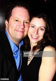 Paula Derosa's Instagram, Twitter & Facebook