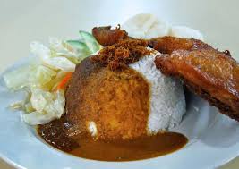 Bila dah masak angkat pulut dan gaulkan dengan santan yang telah dibancuh dengan sedikit garam. Resepi Nasi Kukus Paling Sedap