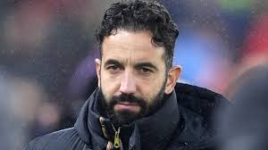 Manchester United needs elite midfielder