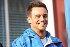 Following his gold medal win on monday, daley delivered an. Tom Daley Plane Carrying Olympic Diver And Boyfriend Dustin Lance Black Forced Into Emergency Landing In Siberia The Independent The Independent