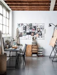 Catalogus Vtwonen 2017 Fotografie Sjoerd Eickmans Styling Kim Van Rossenberg Art Studio Room Design Studio Office Art Studio At Home