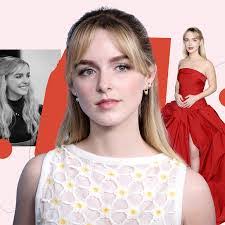 Grace Smart's Instagram, Twitter & Facebook