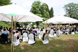 Auch für konzerte, podiumsdiskussionen und tagungen ist der saal perfekt ausgestattet. 2b Ahead Zukunftskongress Tag1 163 Foto Andreas Lander Schloss Destedt Heiraten In Braunschweig Hochzeits Location Braunschweig