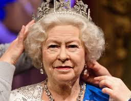 QUEEN ELIZABETH LONGEST REIGNING MONARCH