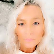 Food is not just fuel; it is an experience... at Cason's Italian Comfort  Food." 🇮🇹