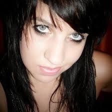 Tania Muller's Instagram, Twitter & Facebook