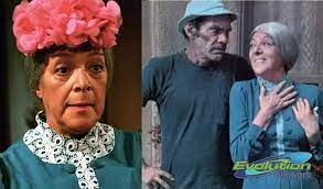La guerrillera del 71' Dentro del elenco del programa "El chavo del 8" hay  personas más interesantes que sus personajes. María Antonieta de las Nieves  por ejemplo, que antes de ser la "