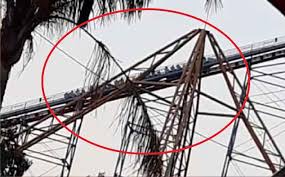 Este juego conocido como zamba, recuerdo que una vez estuve por caer a suelo. Six Flags Reportan Falla Mecanica En Montana Rusa En Funcionamiento