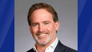 Bryan Hanson's Instagram, Twitter & Facebook