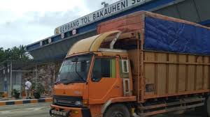 Gratis Rapid Test Untuk Sopir Truk Logistik Yang Masuk Ke Lampung Bagian 1