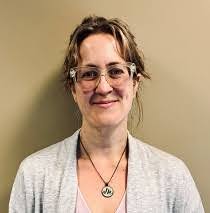 Melissa Pearl's Instagram, Twitter & Facebook