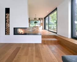 Ein Klarer Und Solitarer Kubus Kubus Mit Fliessenden Ubergangen Haus Innenarchitektur Haus Design Haus Innenraume