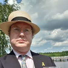 Hi were do I start for my Irish passport. Many thanks x