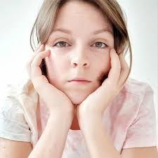 Documenting the Art of Playwriting in Times of Crisis with LINKAGES:  Ukraine