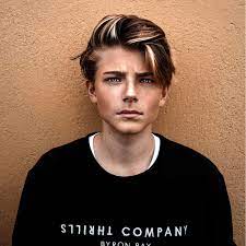 Visualizza altre idee su tagli di capelli ragazzo, capelli ragazzo, tagli di capelli. Taglio Capelli Uomo 2020 Le Ultime Tendenze Justb Parrucchieri