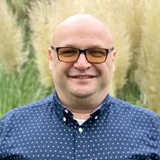 Aaron Lewin's Instagram, Twitter & Facebook