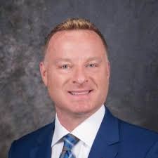 UBS has been my home for over 18 years. Last week in Florida we had our  annual Wealth Management USA Sales Leadership Meeting. I was recognized  with our UBS Three Keys Award.