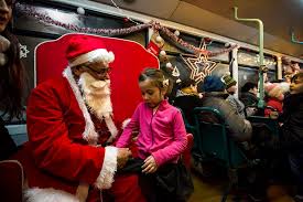 Povestea lui mos craciun mos craciun exista. Stb Scoate Pe Traseu Tramvaiul Lui Mos Craciun Bucurestiul